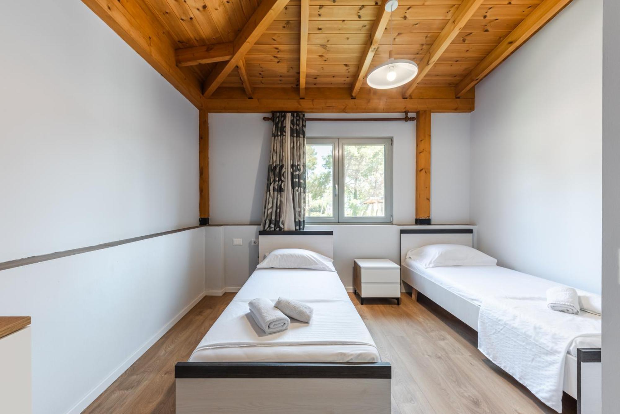 Beni'S Villa Apartments By Ps Golem  Dış mekan fotoğraf